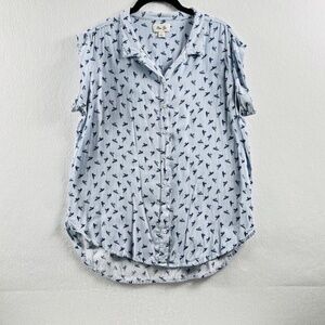 Per Se Women's Top Blouse Size L Short Sleeve Blue Birds Button Down